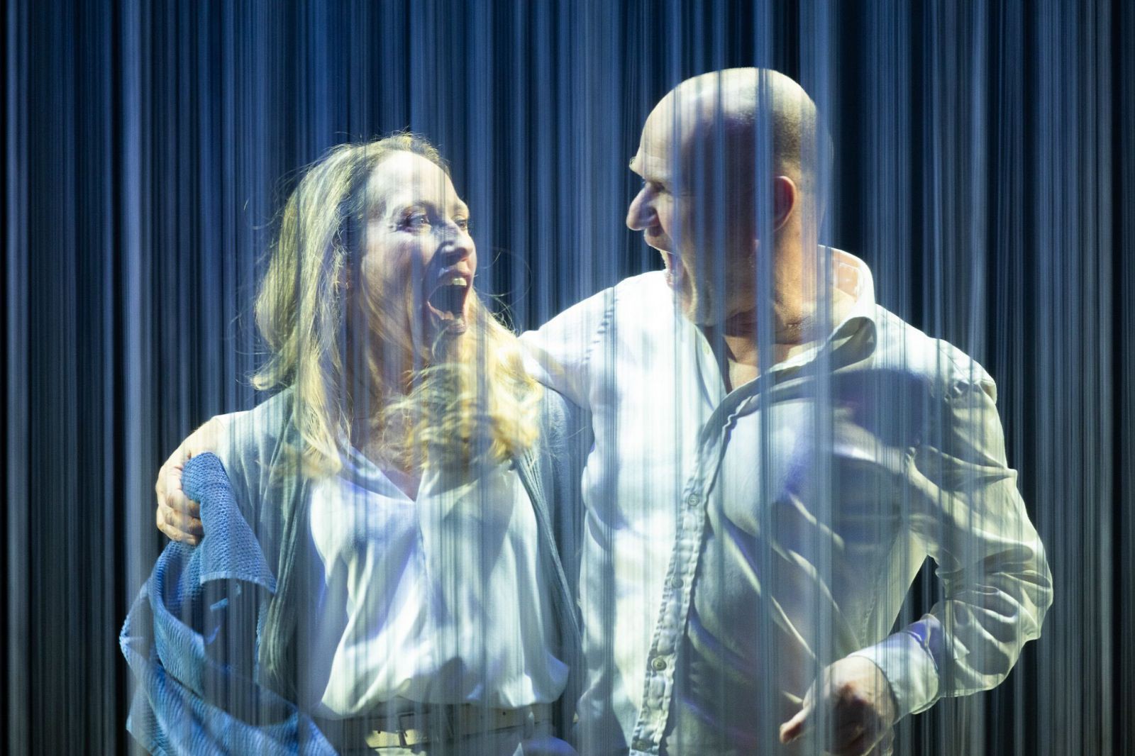 © Anna Stöcher tag_prod_dieueberfluessigen-2011