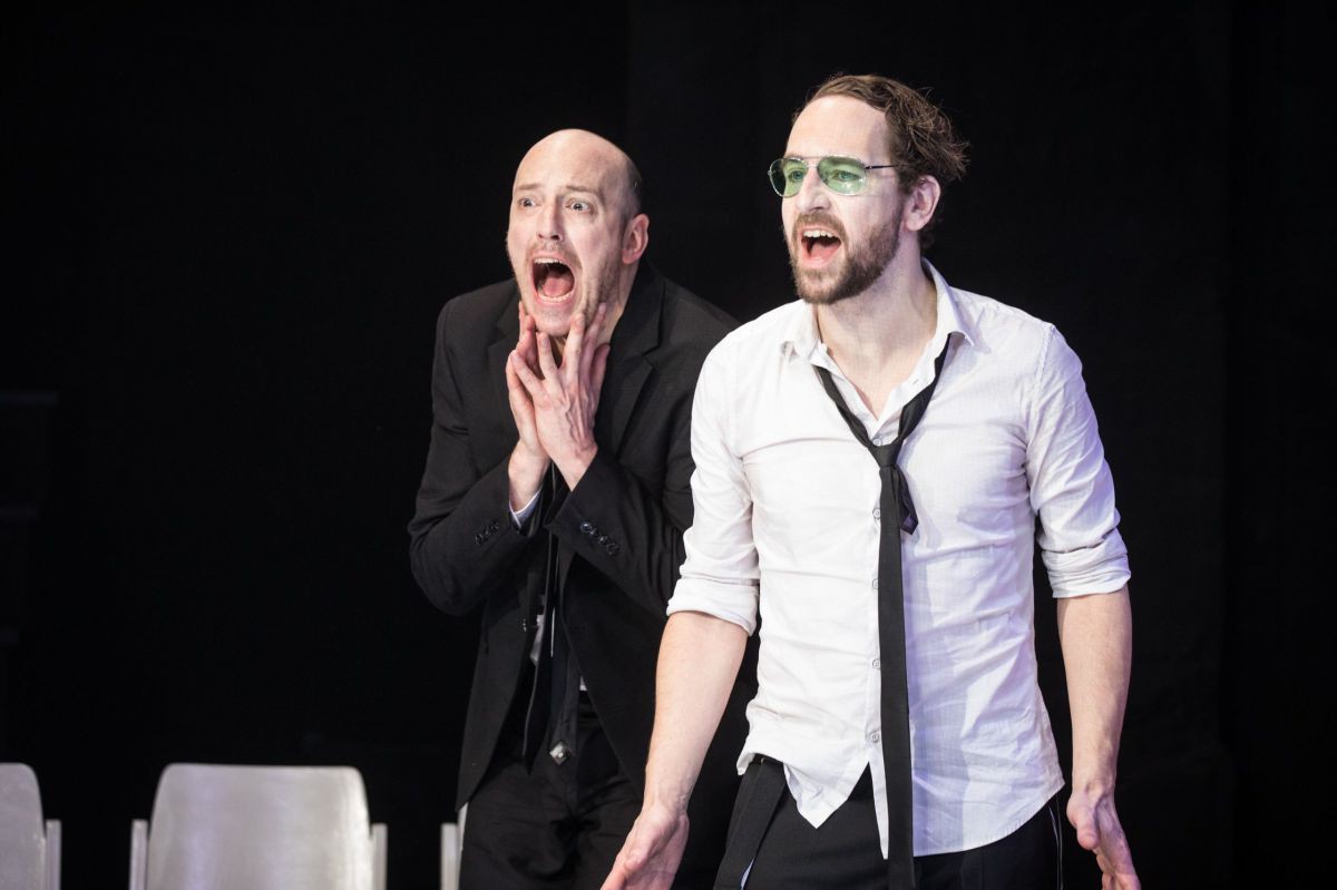 © Anna Stöcher Alexander Braunshör und Sven Kaschte, (Ein) Kätchen.Traum, TAG Theater
