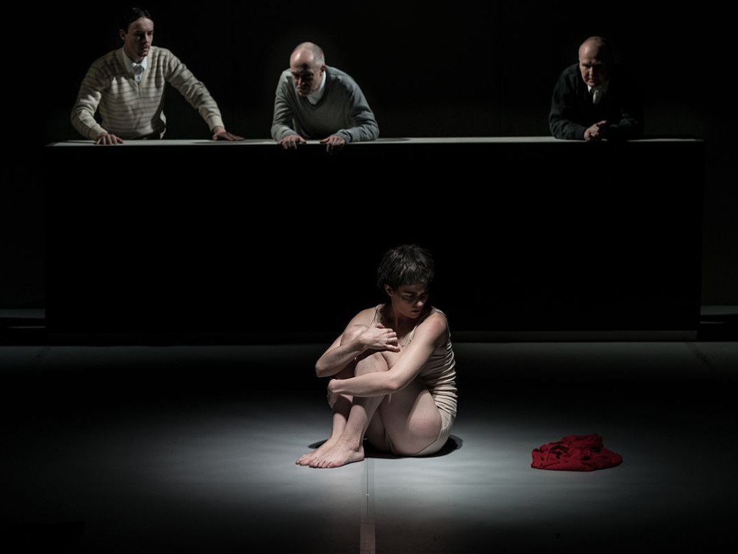 Raphael Nicholas, Jens Claßen, Georg Schubert und Lisa Schrammel, Johanna, TAG Theater Raphael Nicholas, Jens Claßen, Georg Schubert und Lisa Schrammel, Johanna, TAG Theater