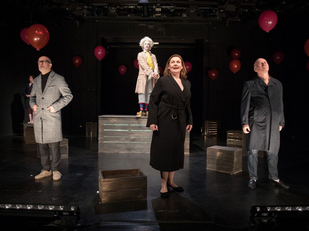 Jens Claßen, Raphael Nicholas, Petra Strasser und Georg Schubert, Unterm Strich, TAG Theater Jens Claßen, Raphael Nicholas, Petra Strasser und Georg Schubert, Unterm Strich, TAG Theater