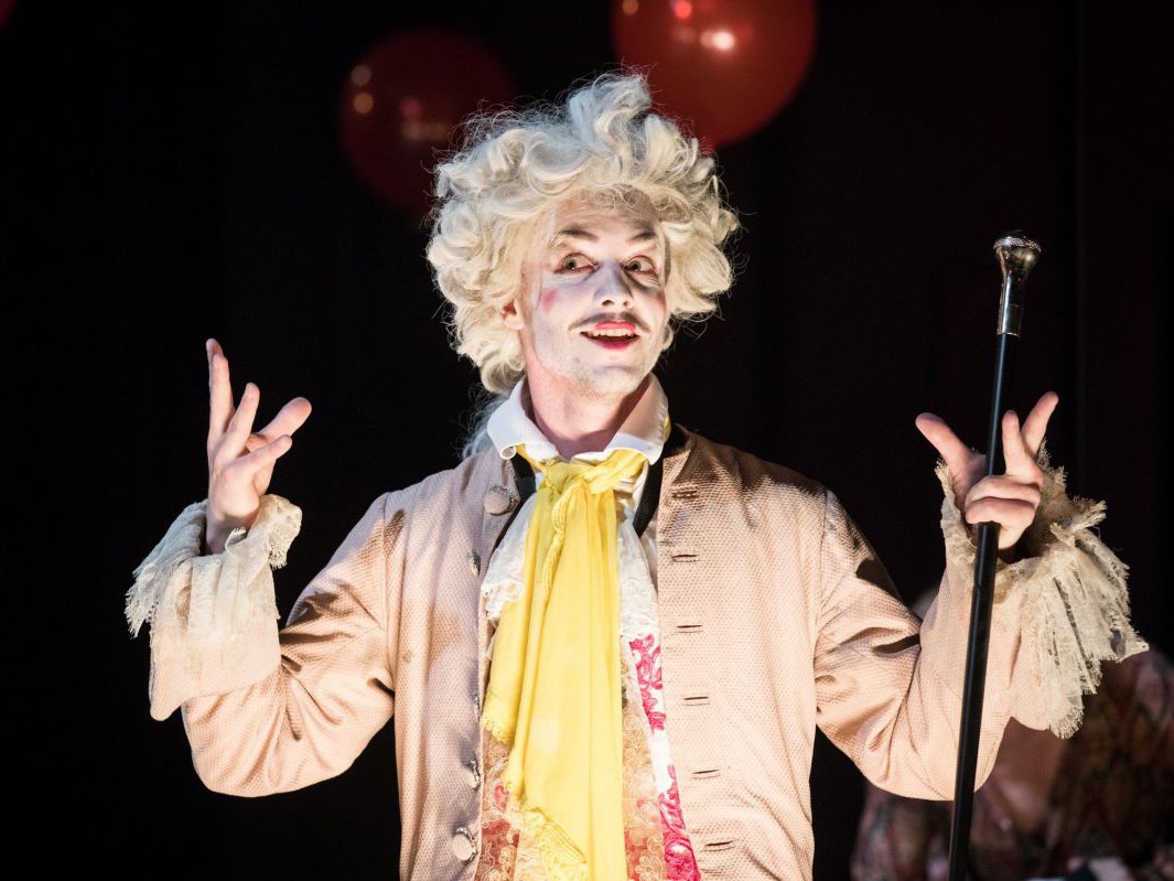 Raphael Nicholas, Unterm Strich, TAG Theater Raphael Nicholas, Unterm Strich, TAG Theater