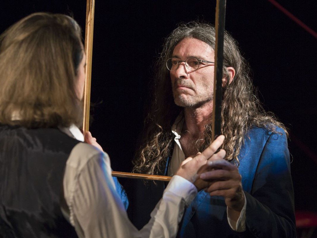 Johanna Orsini-Rosenberg und Pauk Skrepek, Auf der Suche nach dem sechsten Sinn, TAG Theater Johanna Orsini-Rosenberg und Pauk Skrepek, Auf der Suche nach dem sechsten Sinn, TAG Theater
