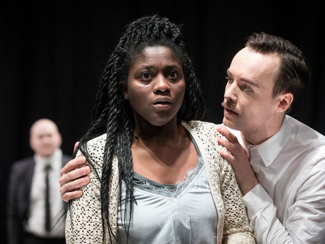 Nancy Mensah-Offei und Raphael Nicholas, (Ein) Kätchen.Traum TAG Theater Nancy Mensah-Offei und Raphael Nicholas, (Ein) Kätchen.Traum TAG Theater