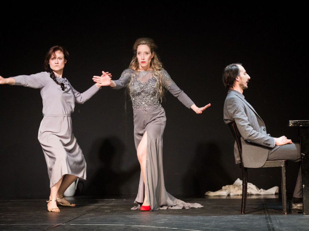 Julia Schranz, Michaela Kaspar und Markus Kofler, Das Spiel: Die Möwe, TAG Theater Julia Schranz, Michaela Kaspar und Markus Kofler, Das Spiel: Die Möwe, TAG Theater