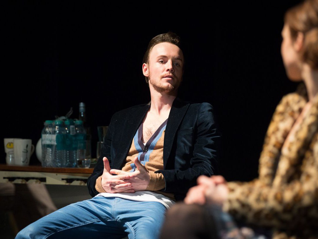 Raphael Nicholas und Elisabeth Veit, Der diskrete Charme der smarten Menschen, TAG Theater Raphael Nicholas und Elisabeth Veit, Der diskrete Charme der smarten Menschen, TAG Theater