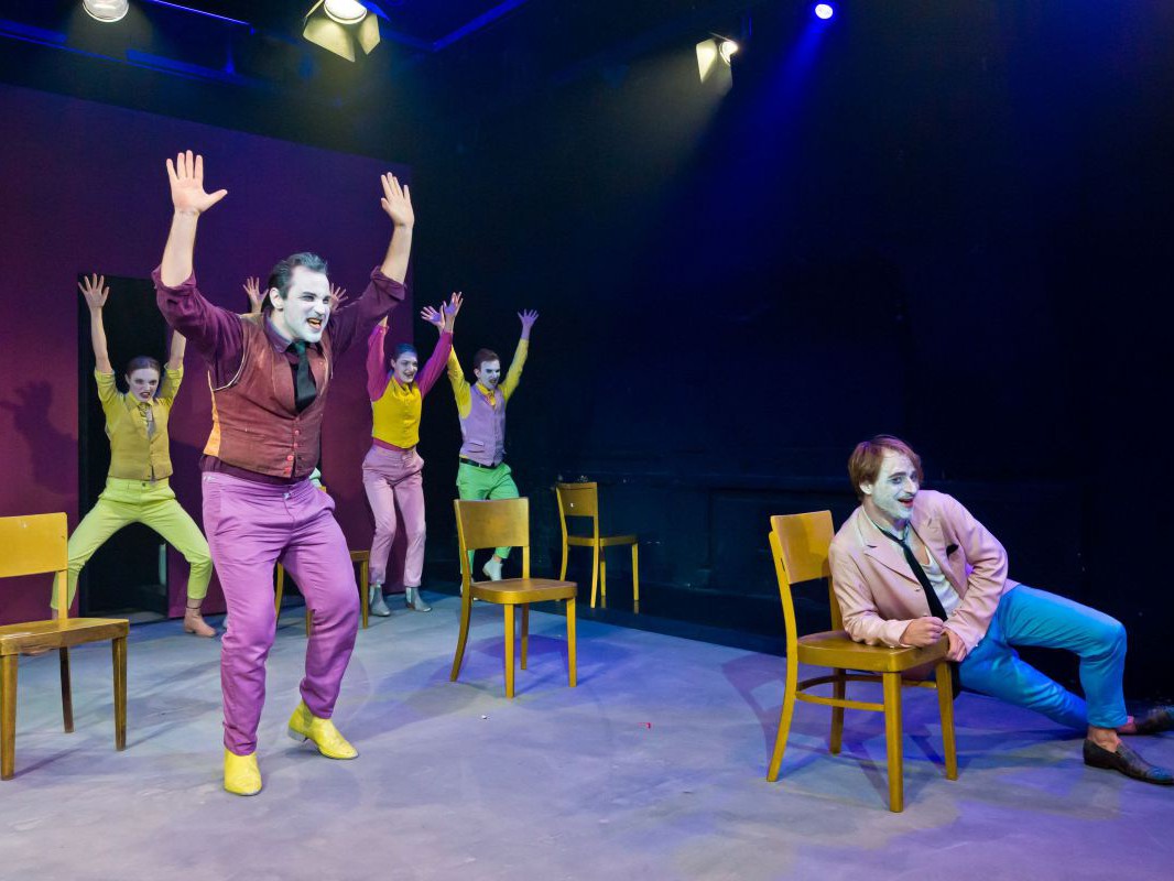 Empöhrt euch, ihr Krähwinkler! Musik und Kunst Privatuniversität der Stadt Wien, TAG Theater Empöhrt euch, ihr Krähwinkler! Musik und Kunst Privatuniversität der Stadt Wien, TAG Theater
