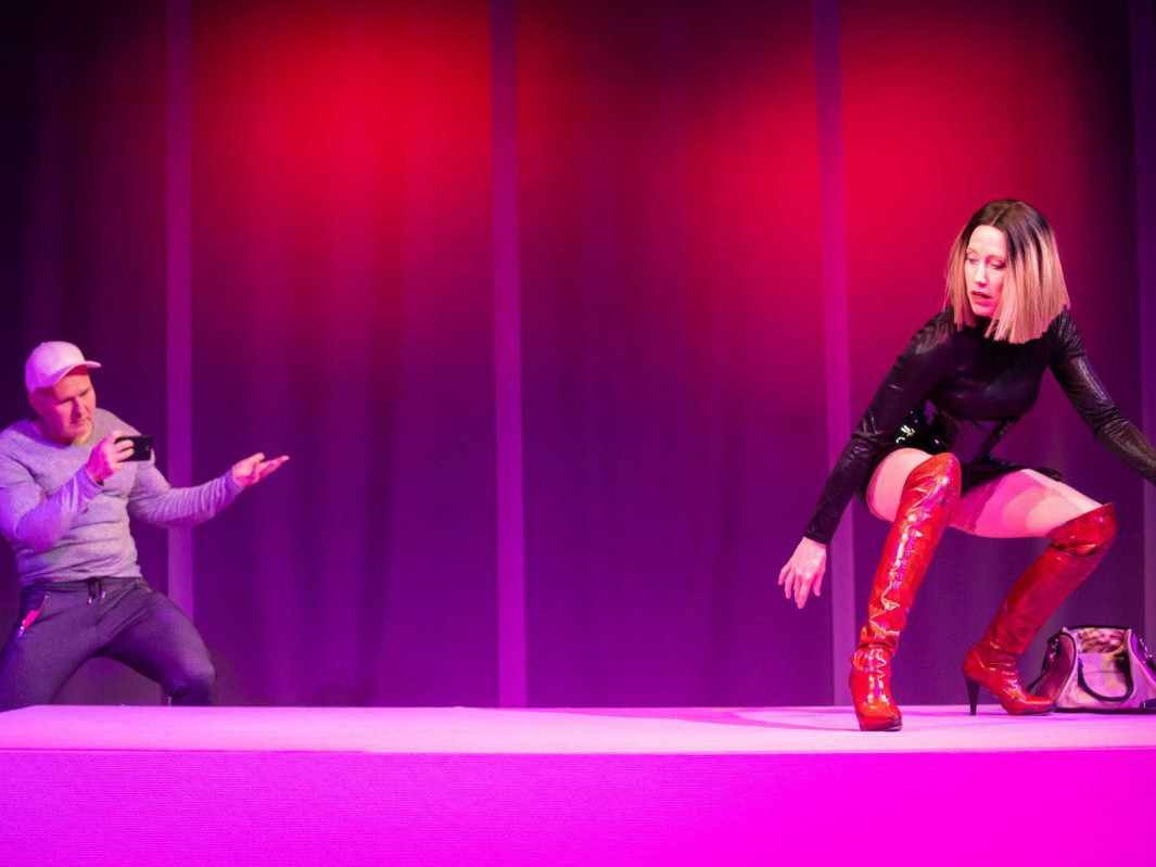 Georg Schubert und Michalea Kaspar im Reigen, TAG Theater Georg Schubert und Michalea Kaspar im Reigen, TAG Theater